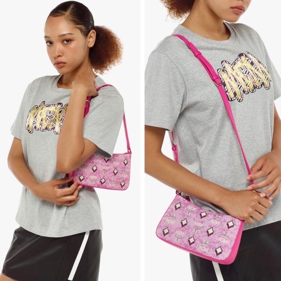 ONE DAY SALE✨

FINAL SALE✨MCM monogram jacquard are mini shoulder bag ❤️ - Picture 2 of 8